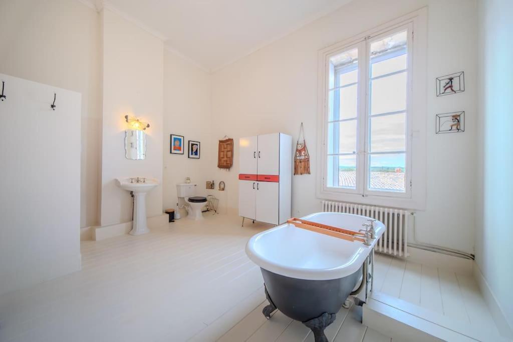 Villa Le Manoir Du Belvedere - Piscine/baby-foot/billard *